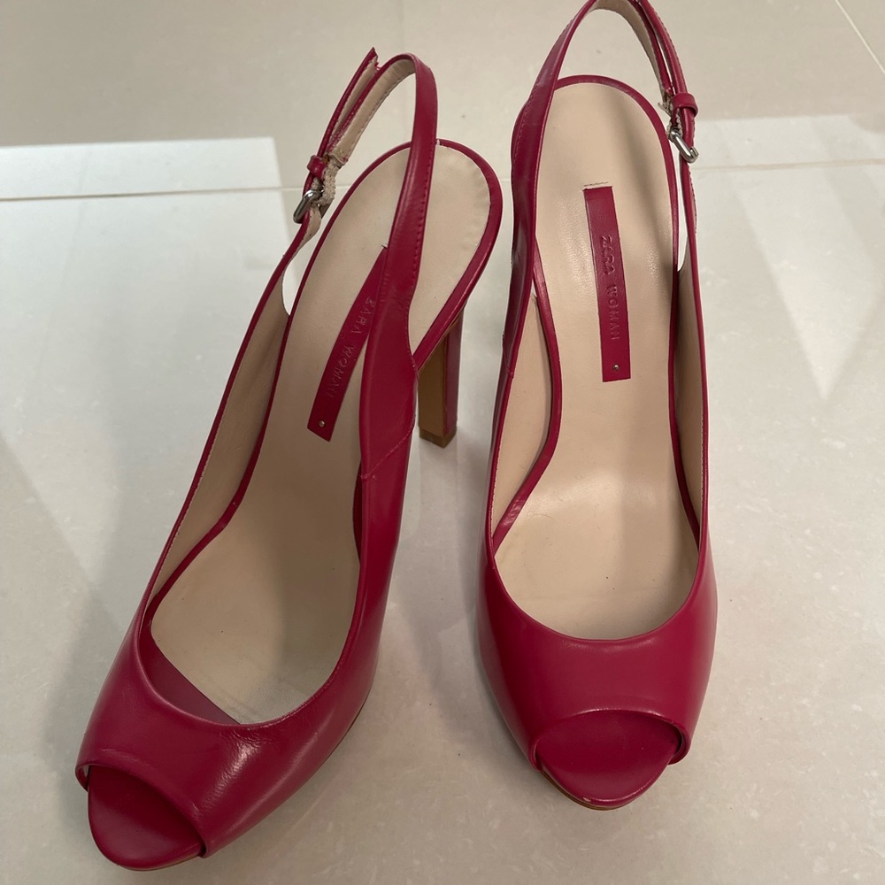 Zara size 10 fucsia open toe high heels. Excellent